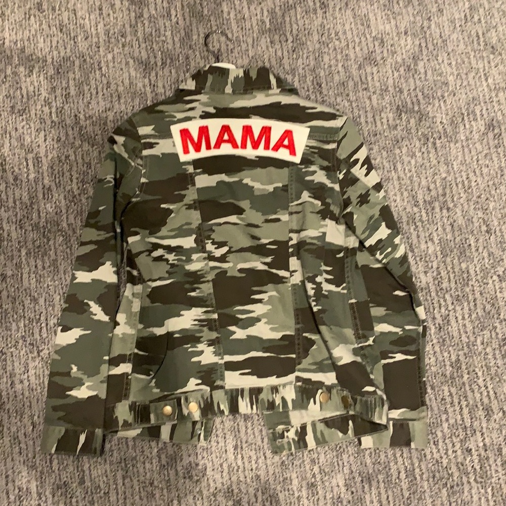 Ingrid & Isabel XS MAMA jacket. Never worn!
